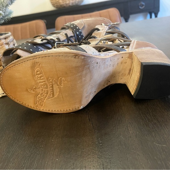 Freebird by Steven Cheyenne Black & Tan Lace Up Studded Leather Ankle Boots - Picture 11 of 14